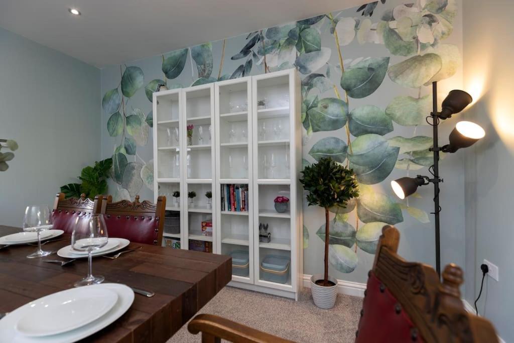 Auckland View - A Comfy & Spacious 4Bed With Views Coundon エクステリア 写真